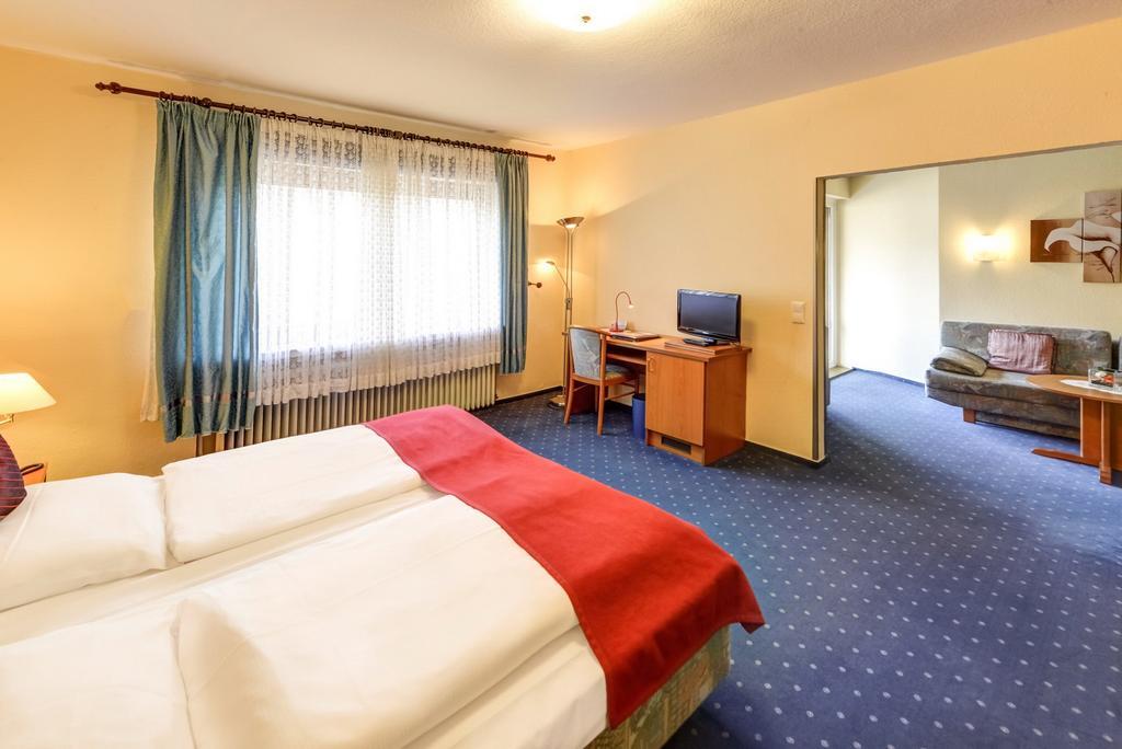 Hotel Restaurant Zum Werdersee Bréma Kültér fotó